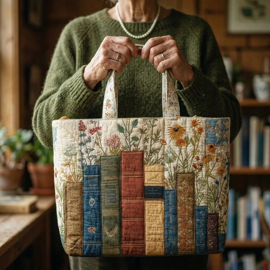 Saco Artesanal Matelassé - Colección de Libros y Flores